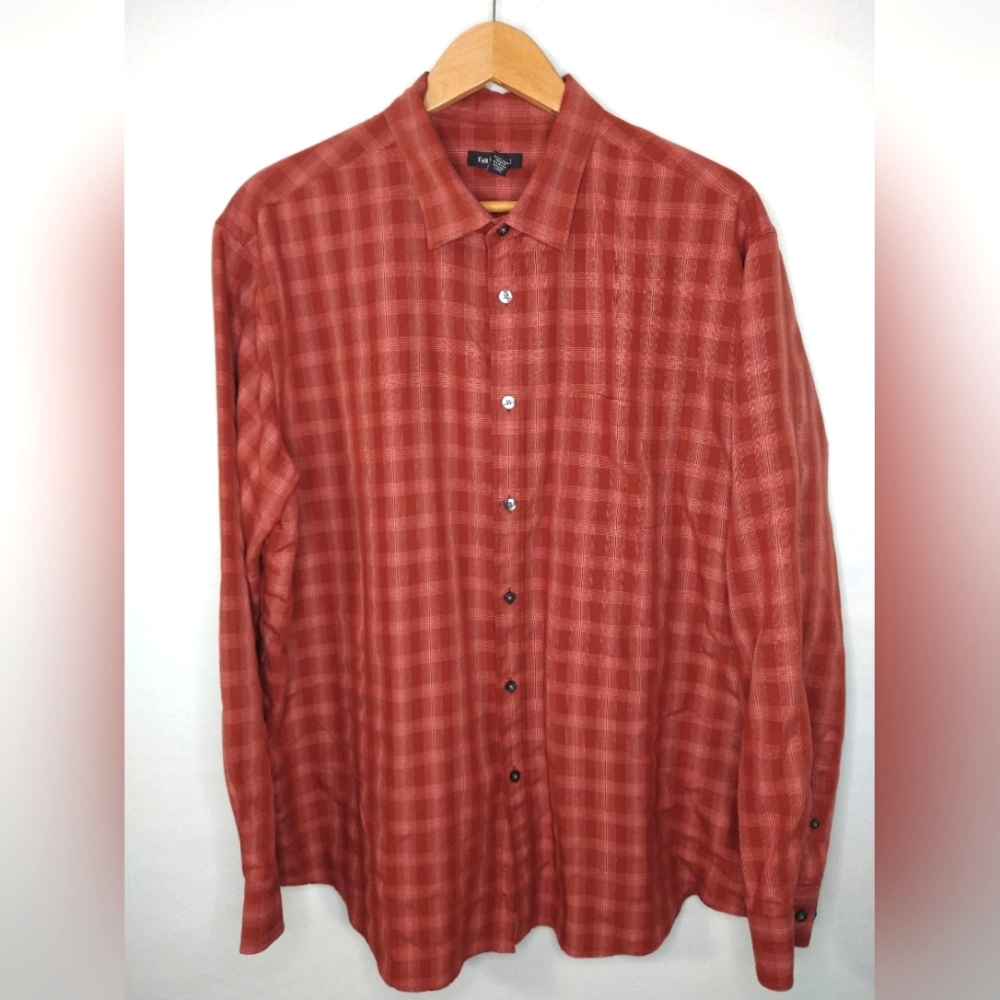 Van Heusen Rustic Red Pinstriped Plaid Casual Button Down Shirt